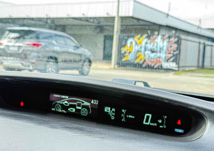 ขาย Totota Prius 1.8Hybrid ปี13 7