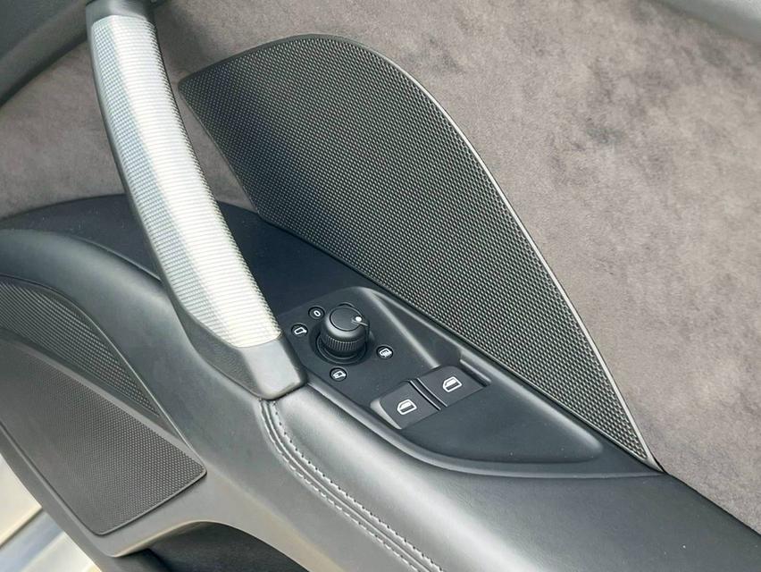 Audi TT Coupe 45 TFSI Quattro S-Line (MK3) ปี 2017 11