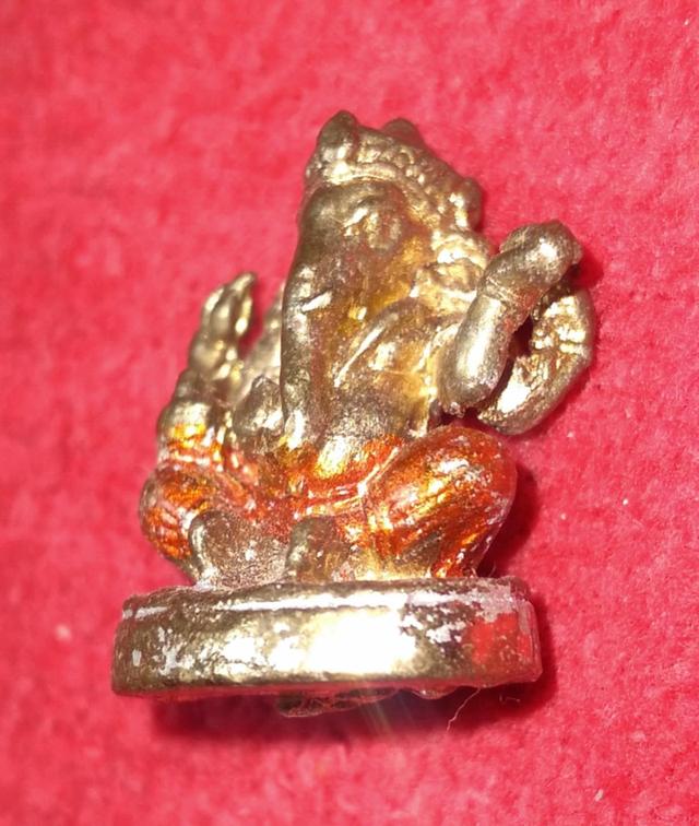 รูปหล่อพระพิฆเนศ กว้าง 1.5cm * สูง 2cm  จำนวน2องค์ 2