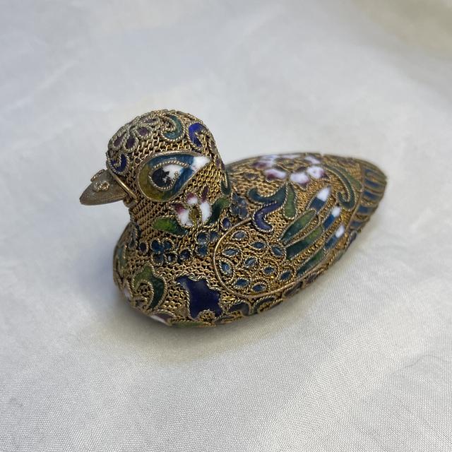 ตุ๊กตานกมงคล/นกเป็ดน้ำ งานถมลวดถักลงยาโบราณ (Filigree Cloisonné) กะไหล่ทองสวยหรู ละเอียดงดงามมาก