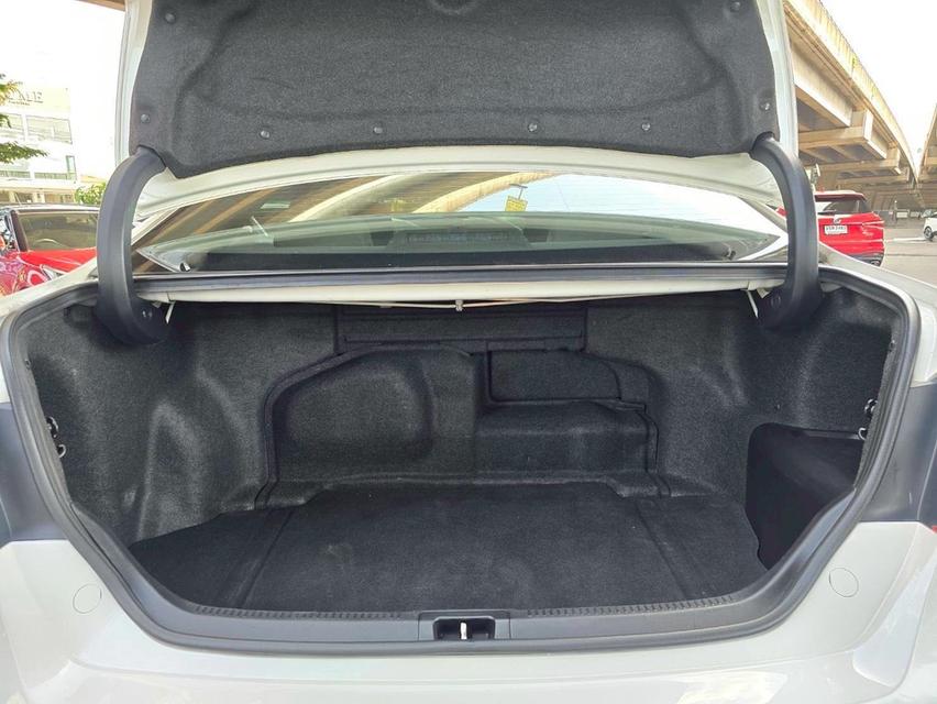 รหัสรถ WMT1253 Camry 2.5 Hybrid ปี 2016 16