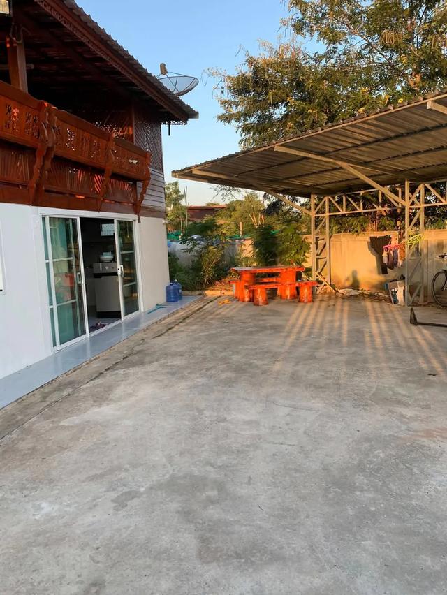 ขายบ้านสองชั้นครึ่งปูนครึ่งไม้พร้อมที่ดิน 7