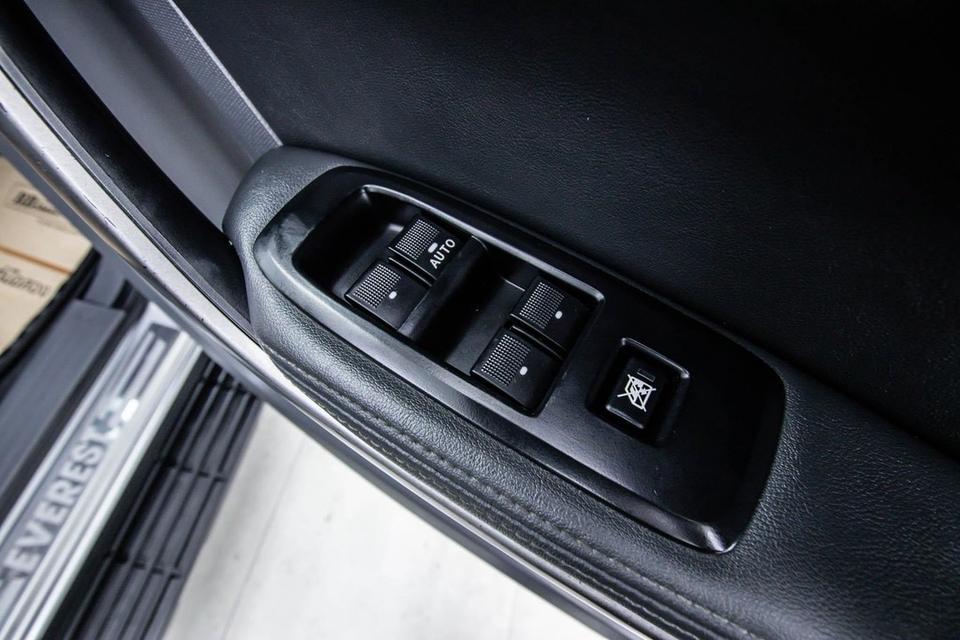 รหัสรถ 3A761 FORD EVERREST 2.2 TITANIUM 2017 16