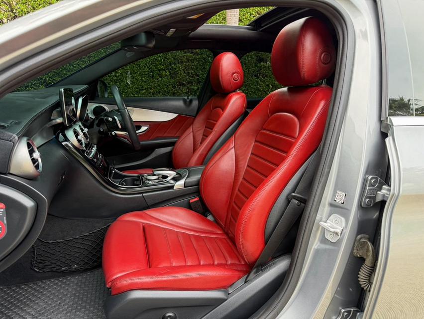 (แจ้งรหัสรถ: AVA6301)🌟 Benz C300 AMG Dynamic W205 ปี 2015  ดีเซล รูปที่ 12