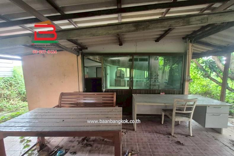 ที่ดินพร้อมสิ่งปลูกสร้าง ชุมชนบึงเตย ซอยประชาสำราญ 3 เนื้อที่ 200 ตรว. หนองจอก กรุงเทพมหานคร 4