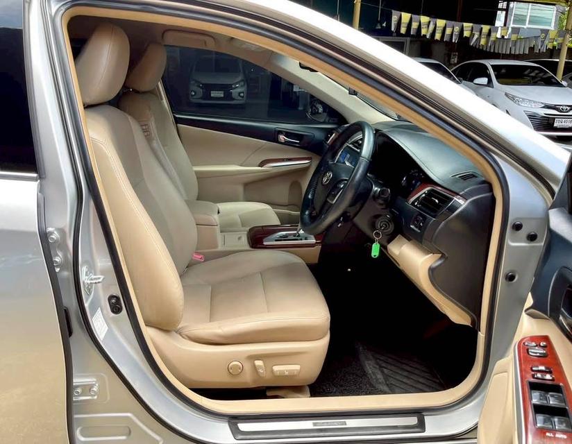 TOYOTA CAMRY 2.5 G ปี 14 AT  7