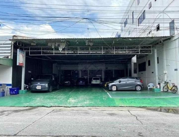 ให้เช่าโชว์รูม พร้อมศูนย์บริการ พื้นที่ดิน 1.5 ไร่ พื้นที่ใช้สอยกว่า 3000 ตารางเมตร / Prime location / ติดถนนเหม่งจ๋าย  7