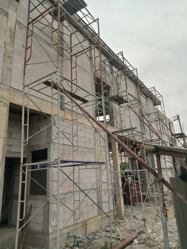 รับเหมา ต่อเติม โครงหลังคา กันสาด ห้องครัว เทพื้น ปูกระเบื้องครบวงจร 0950920028 รูปที่ 8