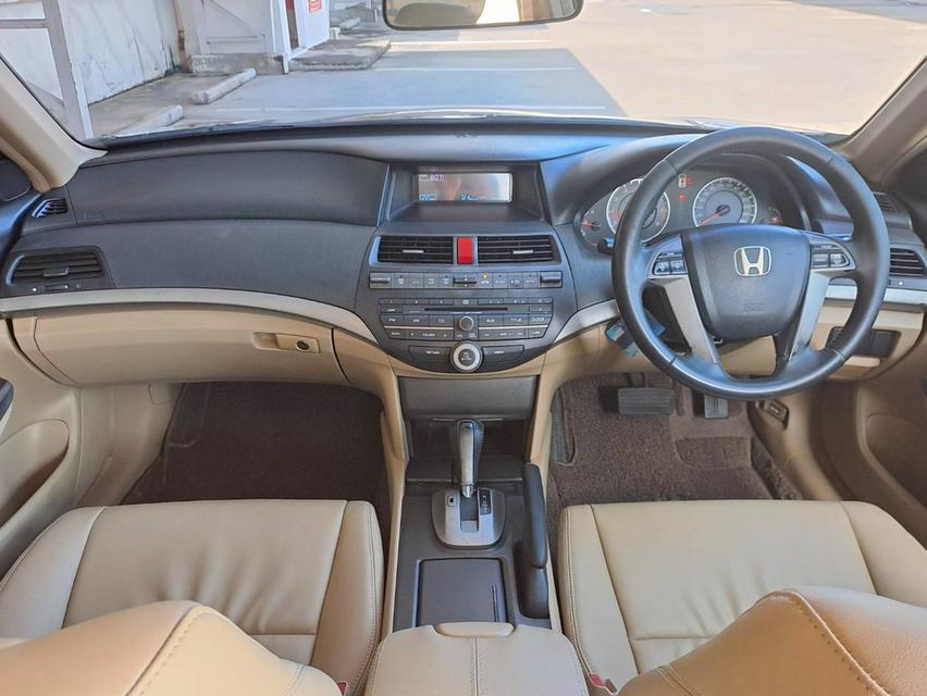 HONDA ACCORD 2.0 E V-TEC ปี2011 สีดำ 19