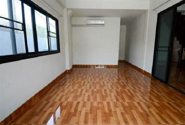 ให้เช่า บ้านเดี่ยว โชคชัย 4 ซอย76 ลาดพร้าว วังหิน เสนานิคม เหมาะอยู่อาศัยและทำโฮมออฟฟิศ ใกล้MRTโชคชัย4