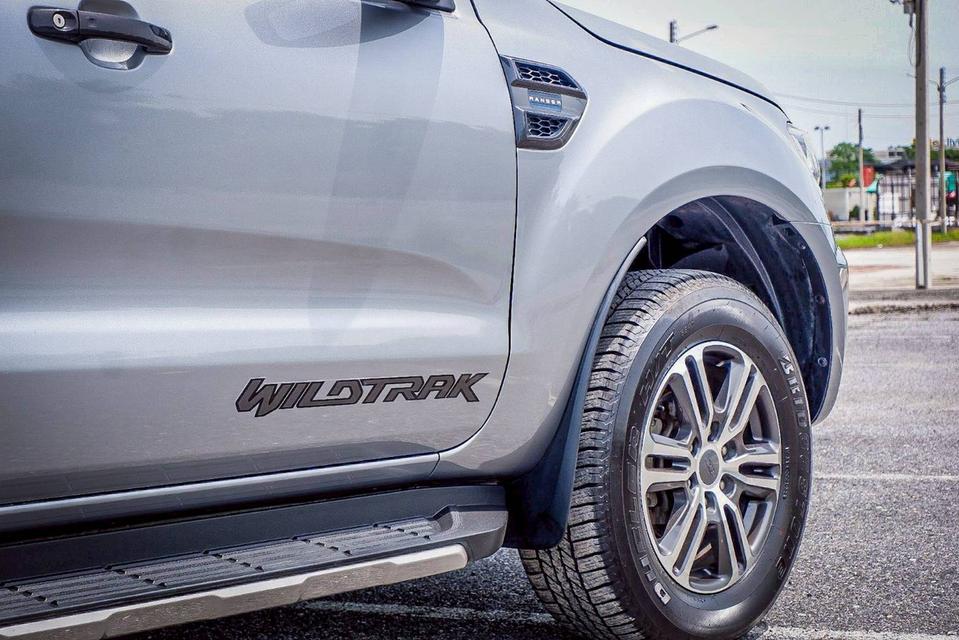FORD RANGER Double cab Wildtrak 2.0L Bi-Turbo 4x2 10AT สีเทา ปี 2020 10