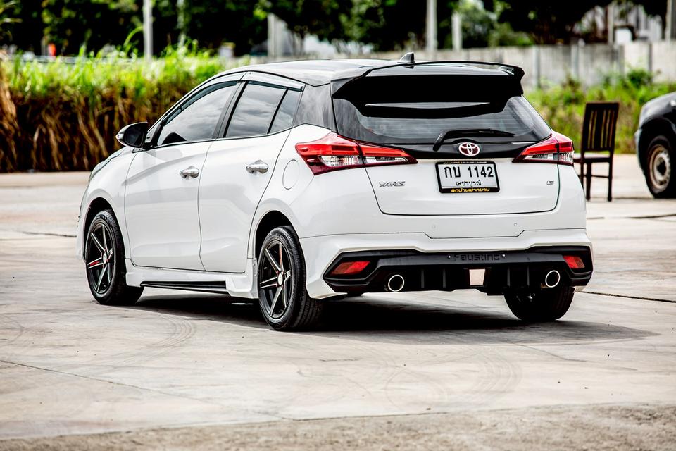 Toyota Yaris 1.2G ปุ่มสตาท์ ปี 2018 สีขาว  8