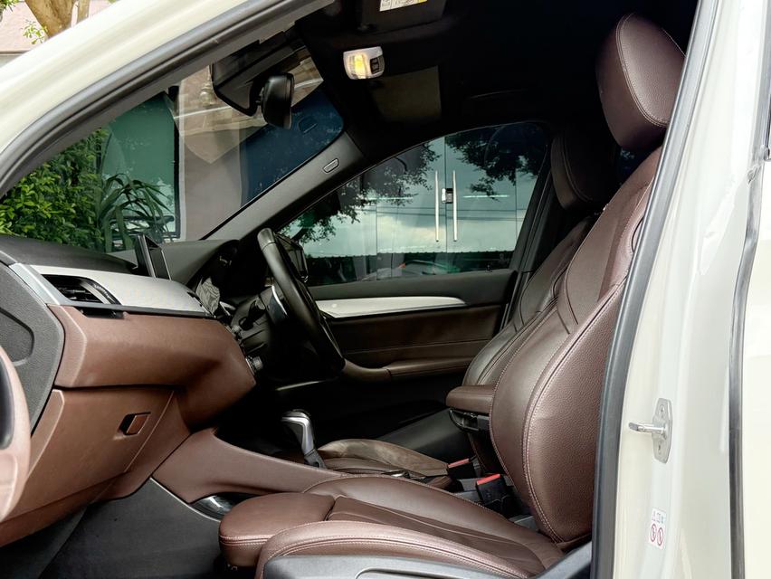2019 BMW X1 20D MSPORT รถออกศูนย์BMW THAILAND รถวิ่งน้อย เข้าศูนย์ตามระยะ รถไม่เคยมีอุบัติเหตุครับ รูปที่ 13