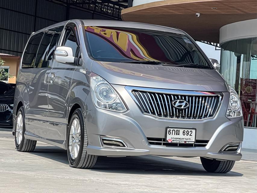 ขาย Hyundai H1 Grand Starex ปี17