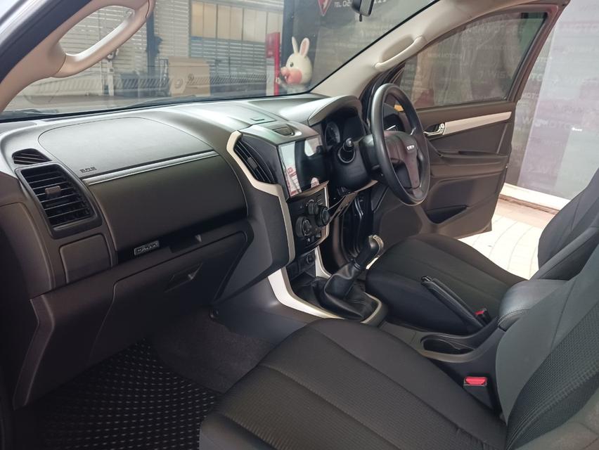 ขายรถ Isuzu D-max 1.9L ddi Space-cab Hi-Lander ปี 2018 สีเทา เกียร์ธรรมดา  15