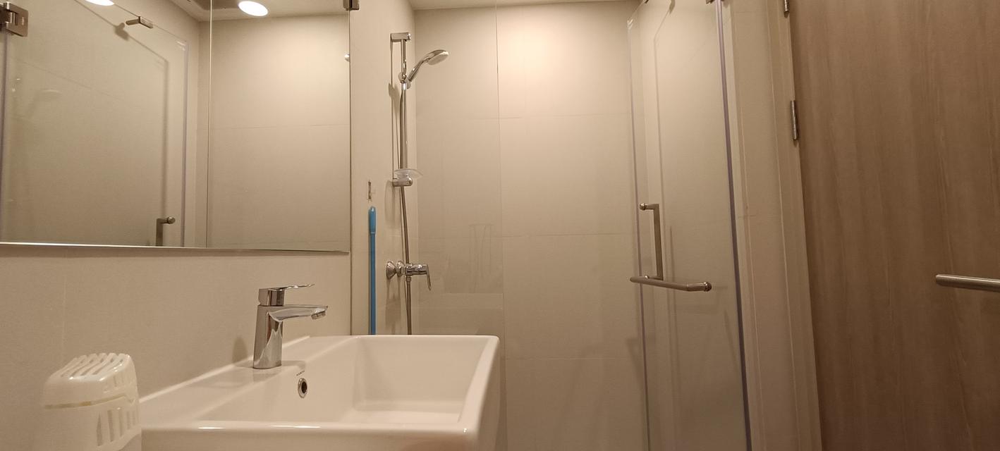 ขายพร้อมผู้เช่าคอนโด Noble Ambience Sukhumvit 42 ชั้น 1 เฟอร์นิเจอร์ครบ 6