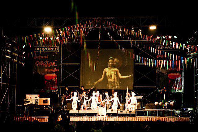 รับจัดการแสดงวงโปงลางร่วมสมัย ดนตรีพื้นบ้านและวัฒนธรรมการแสดงพื้นเมืองของไทย-อีสาน-เหนือ 5
