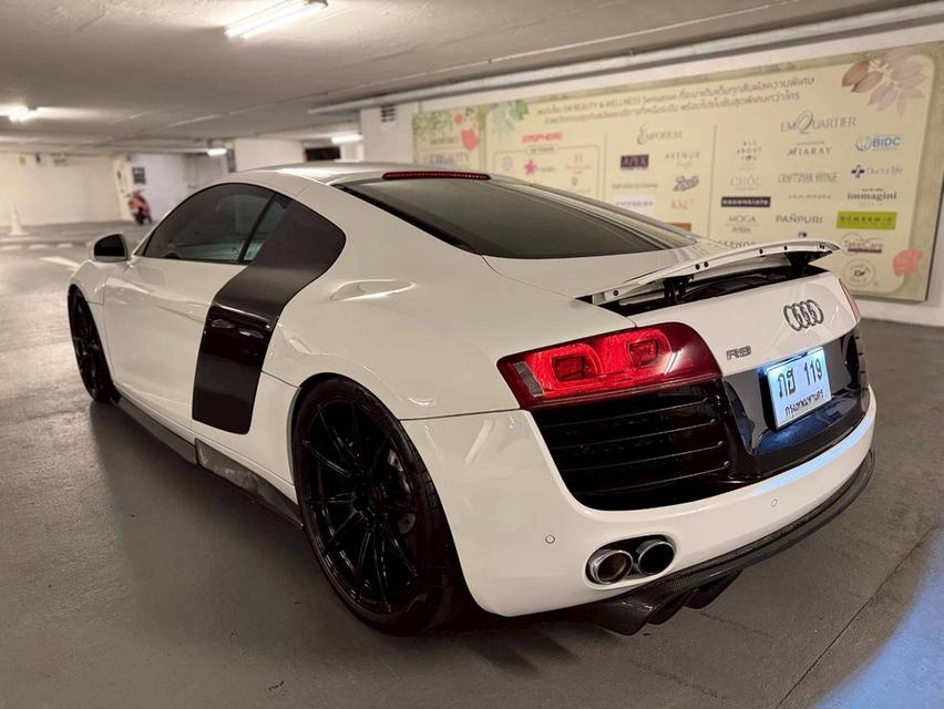 R8 V8 coupe ปี10 minor 6