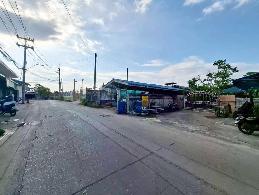 ขายบ้านชั้นเดียว 2 หลังคู่ พร้อมที่ดิน ซอยคชสาร4 หลังมหาลัยธรรมศาสตร์ 2