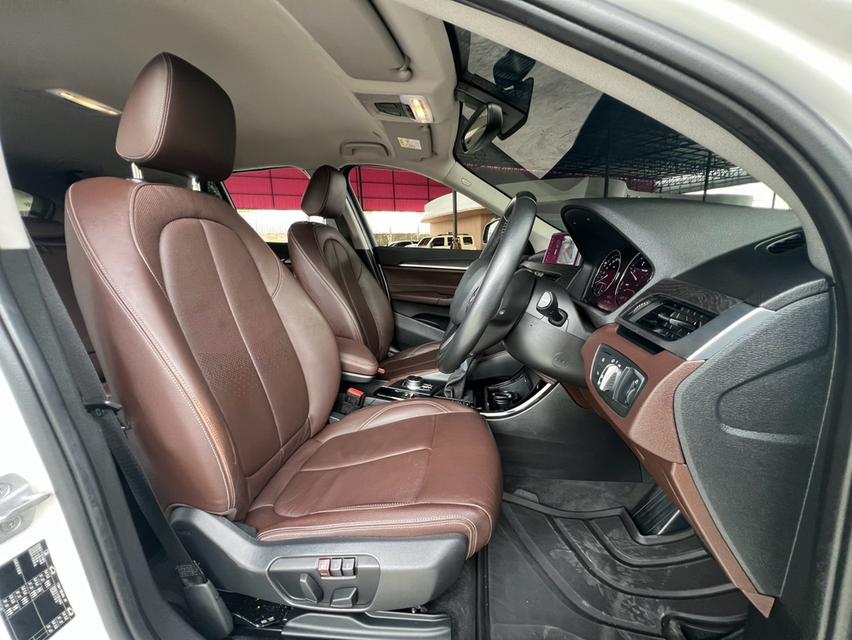 ปี 2019 BMW X1, 2.0 sDrive18d xLine รูปที่ 9