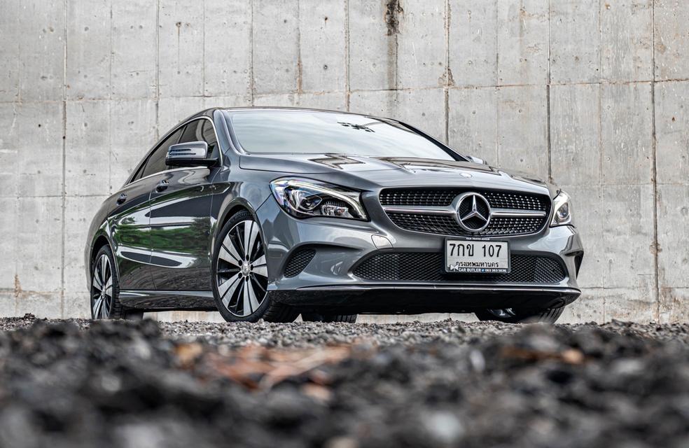 (แจ้งรหัสรถ CBL107) Mercedes-Benz CLA200 Urban 1.6 W117 AT 2018