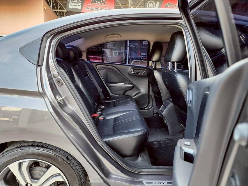 ขาย Honda City 1.5SV ปี17 11