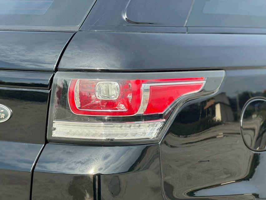 Land Rover Range Rover Sport 3.0 SD ปี 2016 จด 2017  7