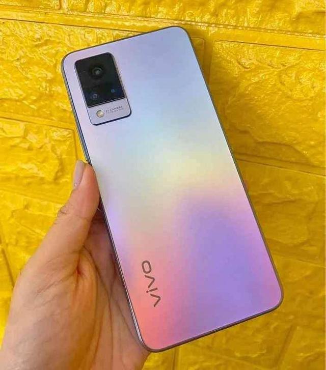 Vivo V21 ไม่แกะซ่อม  เครื่องสวย จอสวย