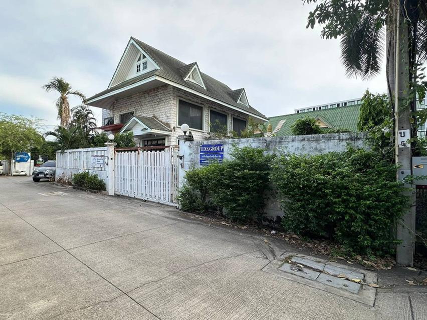 ที่ดินอ่อนนุช66 สิ่งปลูกสร้างบ้านเดี่ยว สุขุมวิท77 ใกล้ตลาดเอี่ยม ศรีนครินทร์ พัฒนาการตัดใหม่ ศรีนุช สนามบินสุวรรณภูมิ สวนหลวง บริษัทสำนักงานออฟฟิศ  1