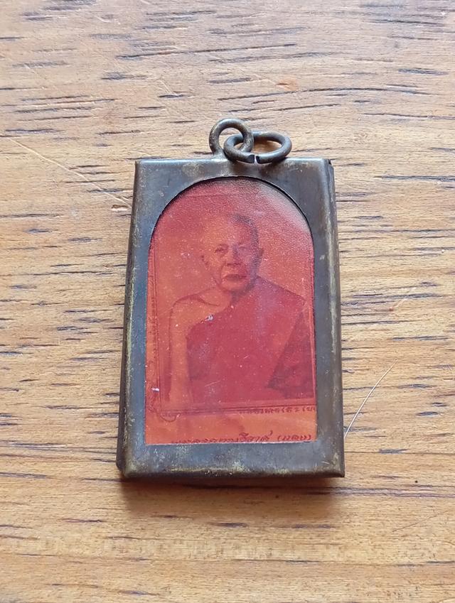 รูปหลวงพ่อแดง สภาพสวย