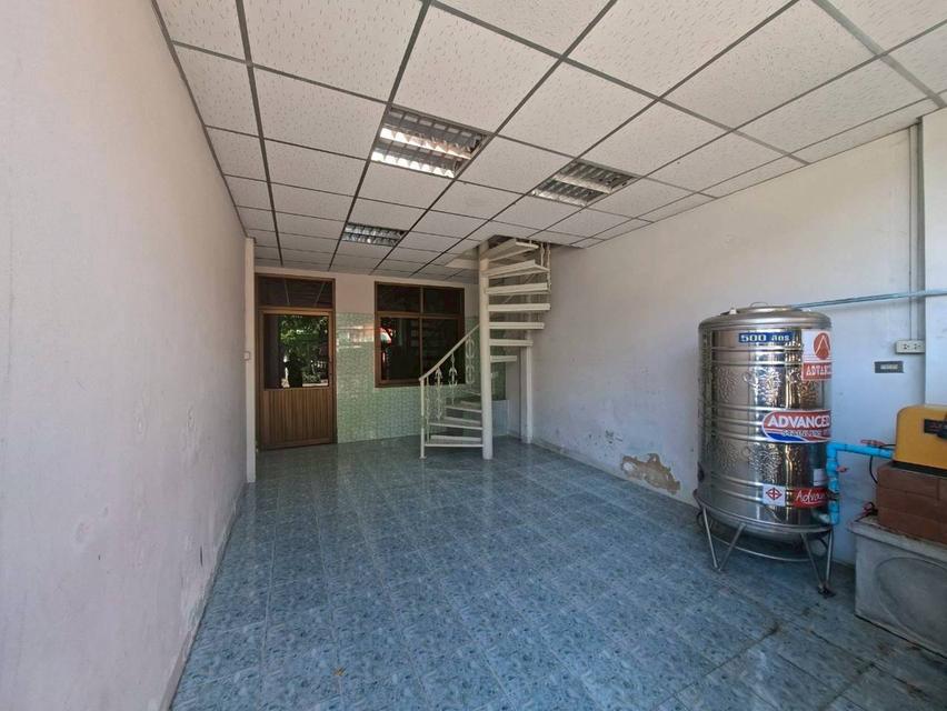 ขายบ้าน 2 ชั้น หมู่บ้านอยู่เจริญคลอง2 ซอยรังสิต-นครนายก51 4