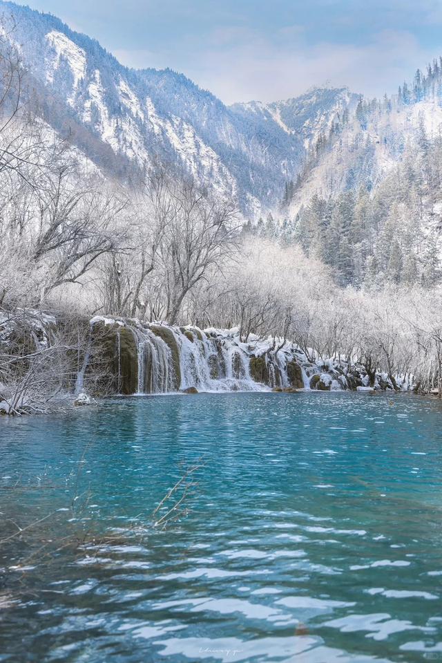 #เที่ยวจิ่วจ้ายโกว ภูเขาสี่ดรุณี เฉิงตู นั่งรถไฟความเร็วสูง 6วัน 5คืน 3