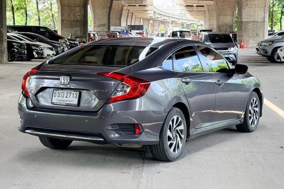 2020 Honda CIVIC FC 1.8 E AT รถสวย ขับดี ไมล์น้อย รูปที่ 5