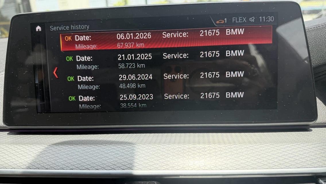 (แจ้งรหัสรถ KPV5461) 2018 จด 23 BMW 530e 2.0 M SPORT รูปที่ 10