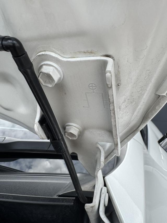 LEXUS IS 300h LUXURY ประกันชั้น 1 เจ้าของขายเอง สภาพป้ายแดง รูปที่ 19