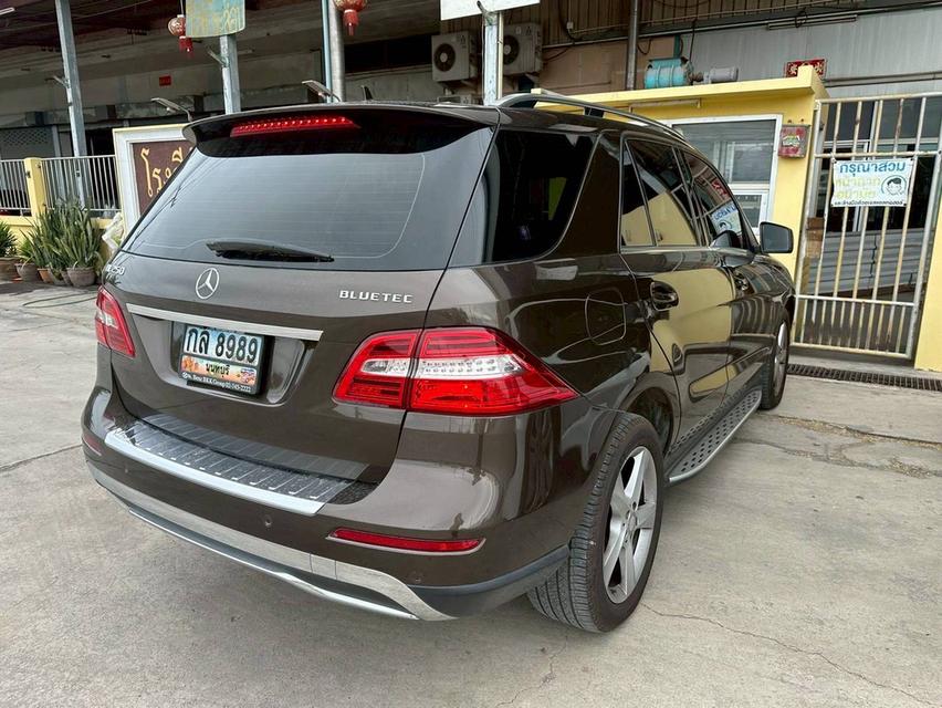 Benz ML250 Bluetec 4 Matic ปี 13 จด 15