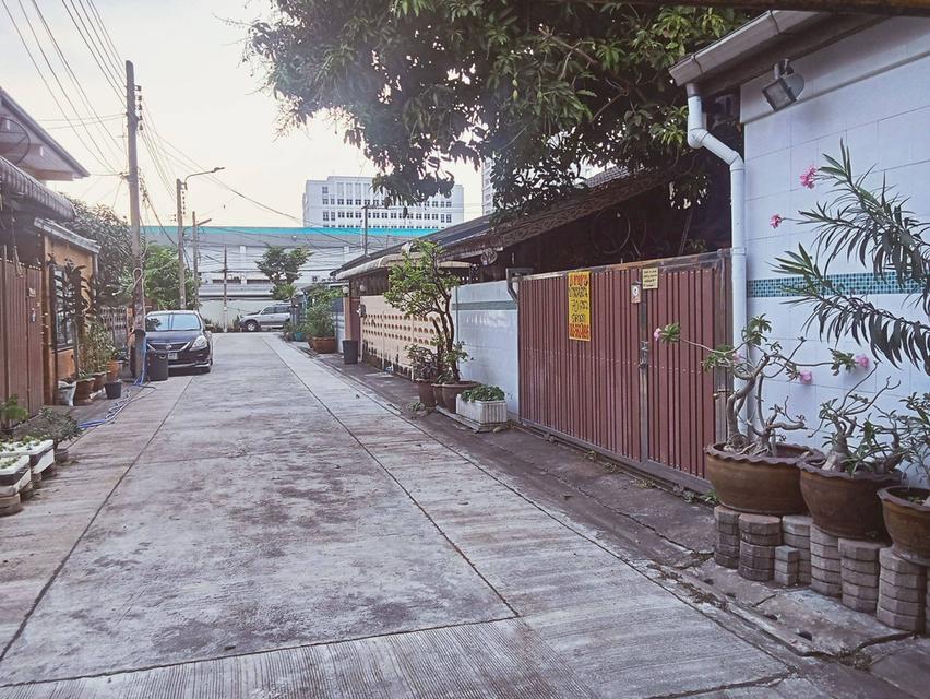 ขายบ้านเดี่ยว 2 ชั้น หมู่บ้านชัยวิวัฒน์4 ซอยติวานนท์13 2