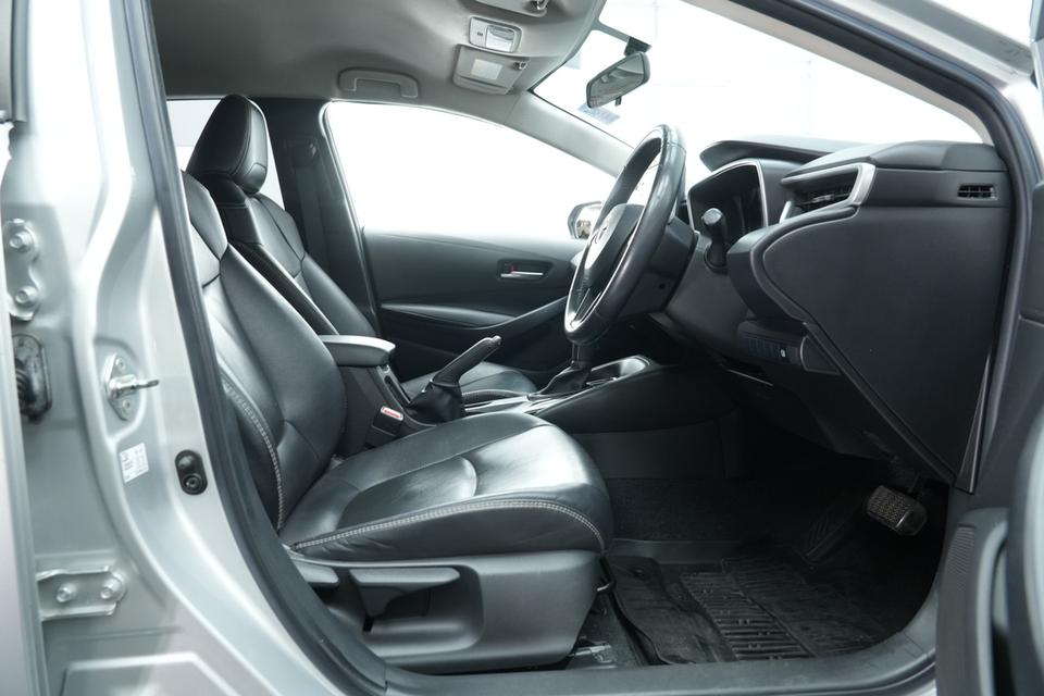 2020 TOYOTA ALTIS 1.6 G สีเทา ไมล์ 86972 กม. 11