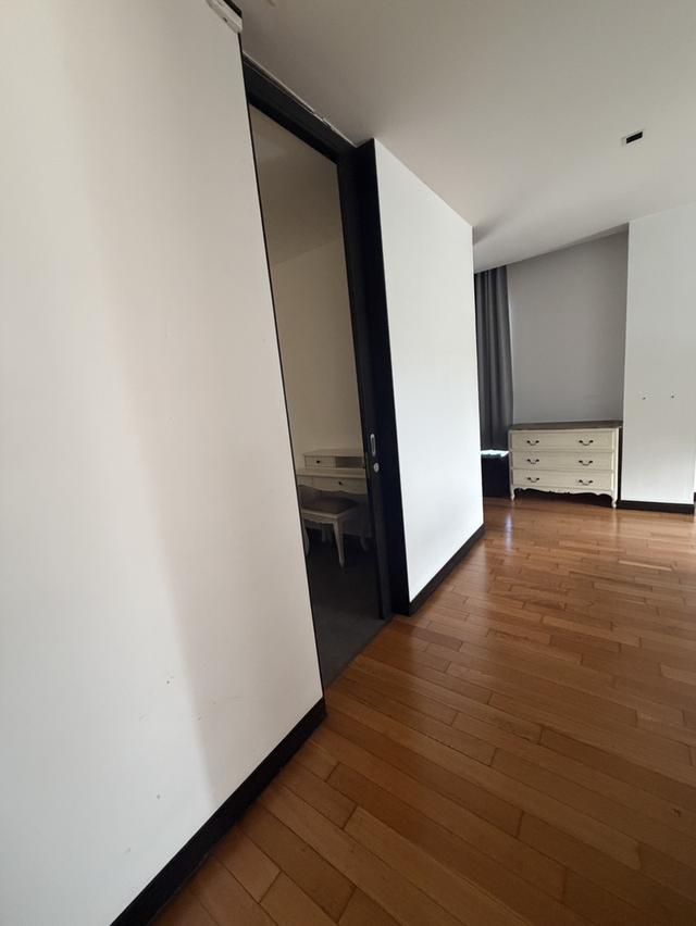**Owner Post** ขายคอนโดห้องเปล่า เป็นห้องเดียวที่ปล่อยขายในโครงการ The Lofts Yennakart 13