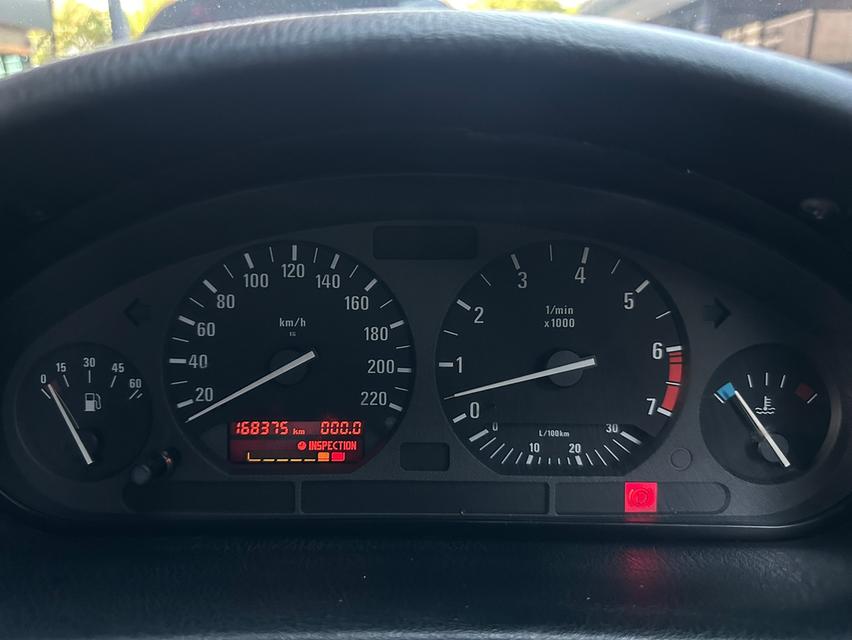 1993 BMW 318iA E36 9