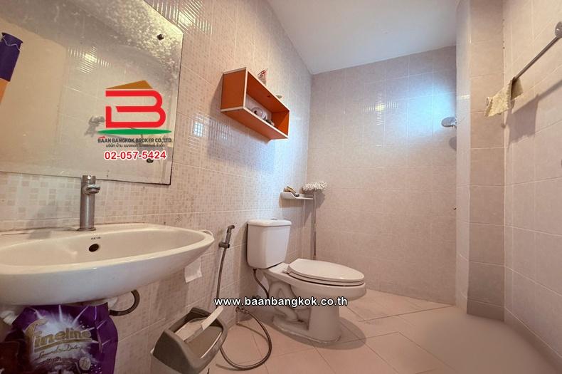 บ้านเดี่ยว เนื้อที่ 54 ตร.ว. หมู่บ้านบ้านธรรมชาติ 2 (ซอย 4) (ไทรม้า ซอย 11) ถนนรัตนาธิเบศร์ ตำบลไทรม้า อำเภอเมืองนนทบุรี นนทบุรี 18