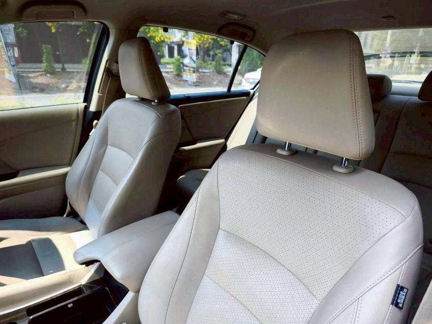 รหัสรถ KPV7394 2014 HONDA ACCORD 2.0 EL 13