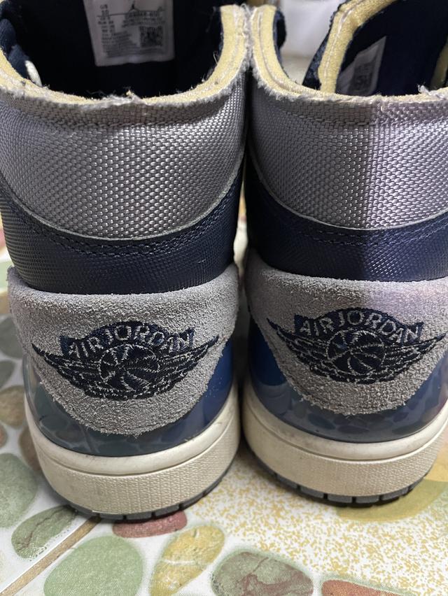 Air Jordan 1 Mid SE Craft รูปที่ 8