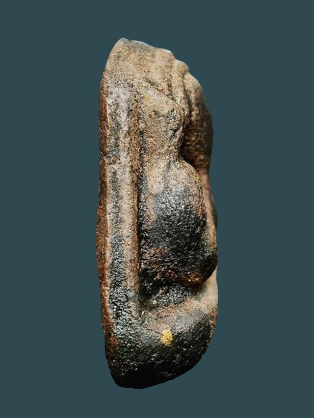 พระปิดตา หลวงพ่อแก้ว วัดเครือวัลย์ พิมพ์กลาง หลังเรียบ...เก่าๆ เดิมๆ สวยแชมป์