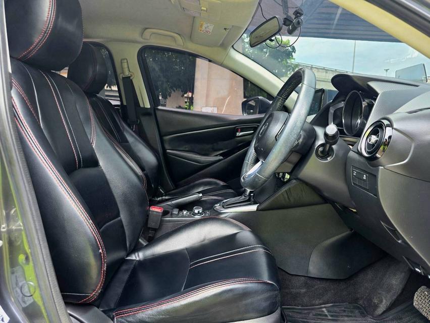 Mazda 2 1.3 High ปี 2017 สีเทาราคา 249,000 บาทฟรีดาวน์ ผ่อน 5,100 บ/ด 6ปี รูปที่ 12