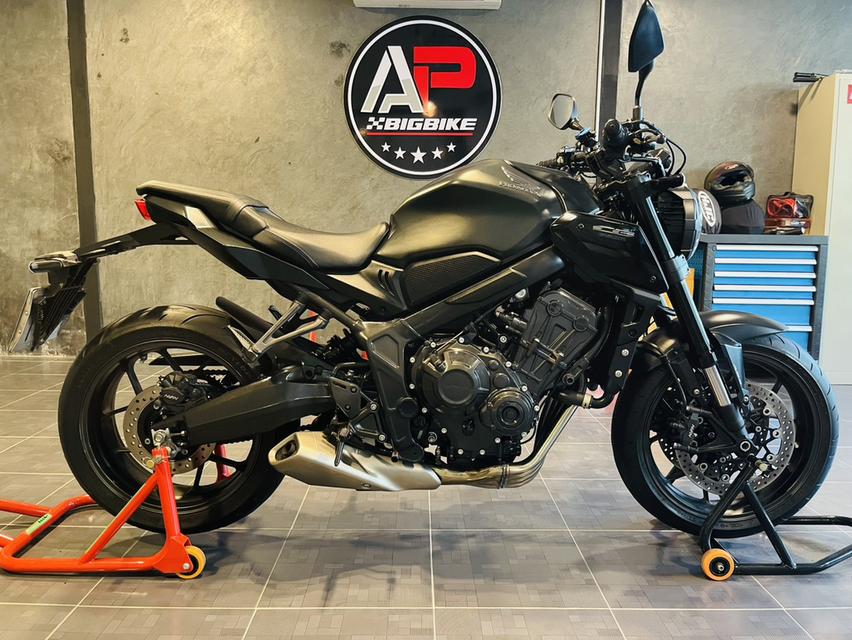 ขายด่วน มือเดียว Cb650r/2023