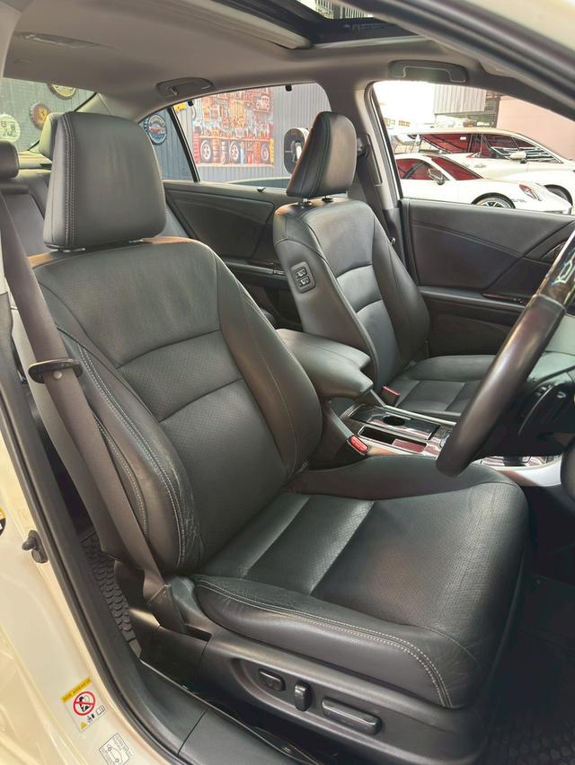 HONDA ACCORD 2.4 TECH ปี 2013 รูปที่ 11
