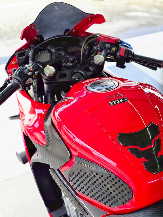 CBR650F 3