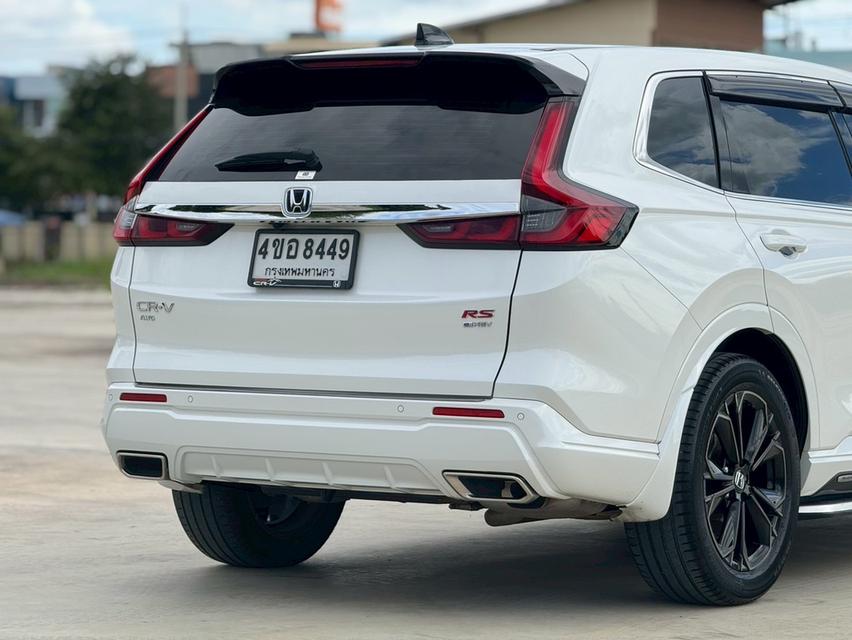 NEW Honda CR-V e:HEV RS 4WD  TOP. สีขาว  ปี 2023. ไมล์ 47,xxx km 4