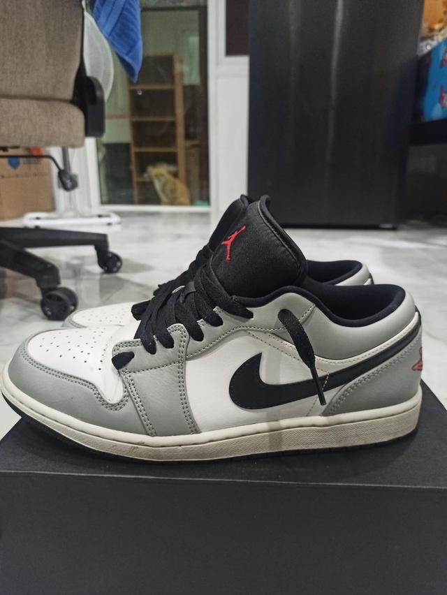 Air jordan 1 low smoky grey